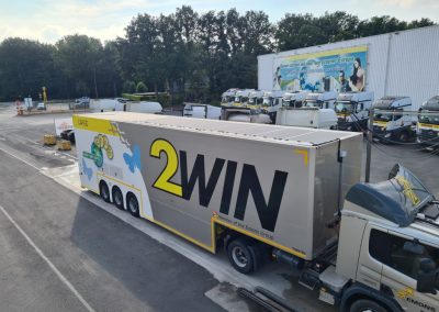 dry freight trucks flexible solar panles